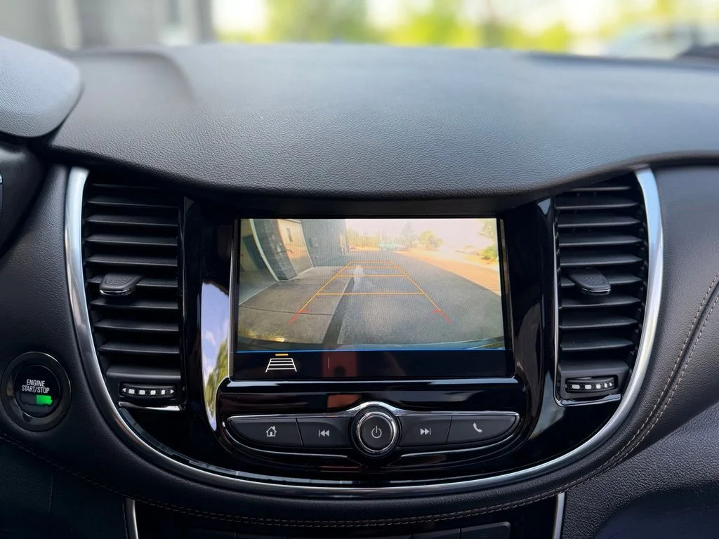 Used 2018 Black Chevrolet Premier image 18