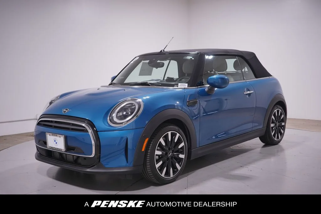 2022 MINI Convertible Cooper's photo