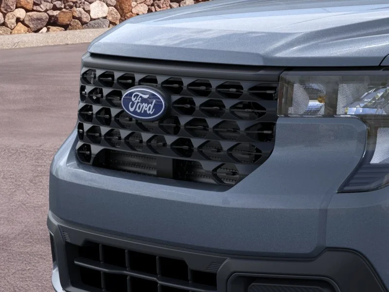 New 2026 Azure Gray Metallic Tri-Coat Ford XLT image 18