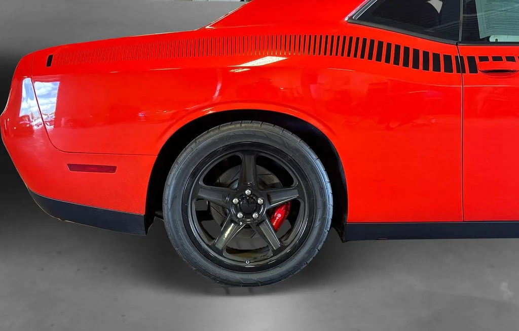 Used 2017 Orange Dodge SRT Hellcat image 17