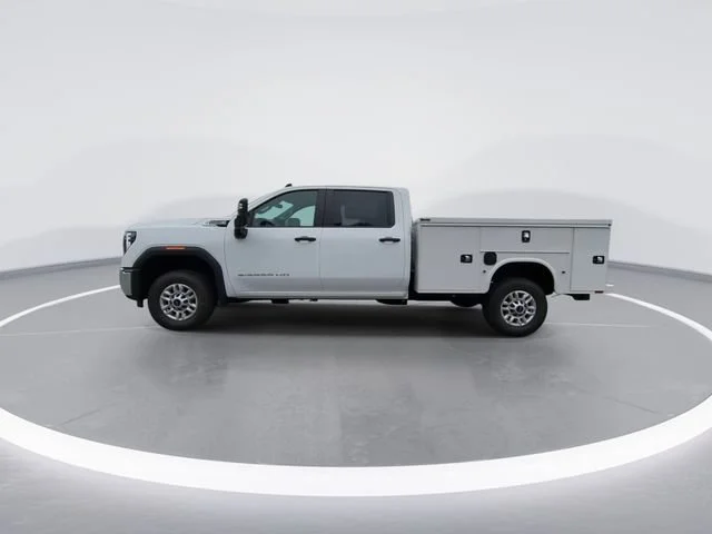 New 2026 Summit White GMC Pro image 5