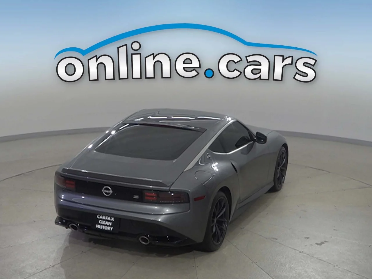 Used 2025 Gray Nissan Performance image 5