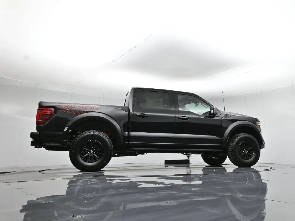 New 2026 Agate Black Metallic Ford Raptor image 54