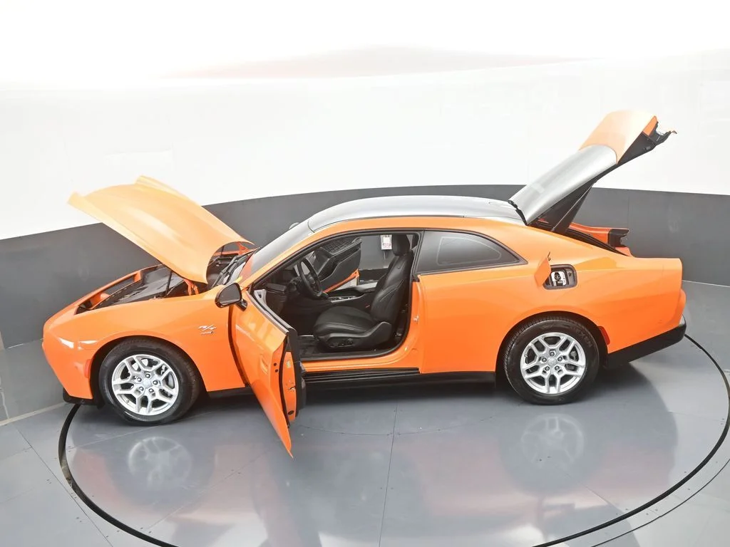 Used 2025 Header Orange Clearcoat Dodge R/T image 67