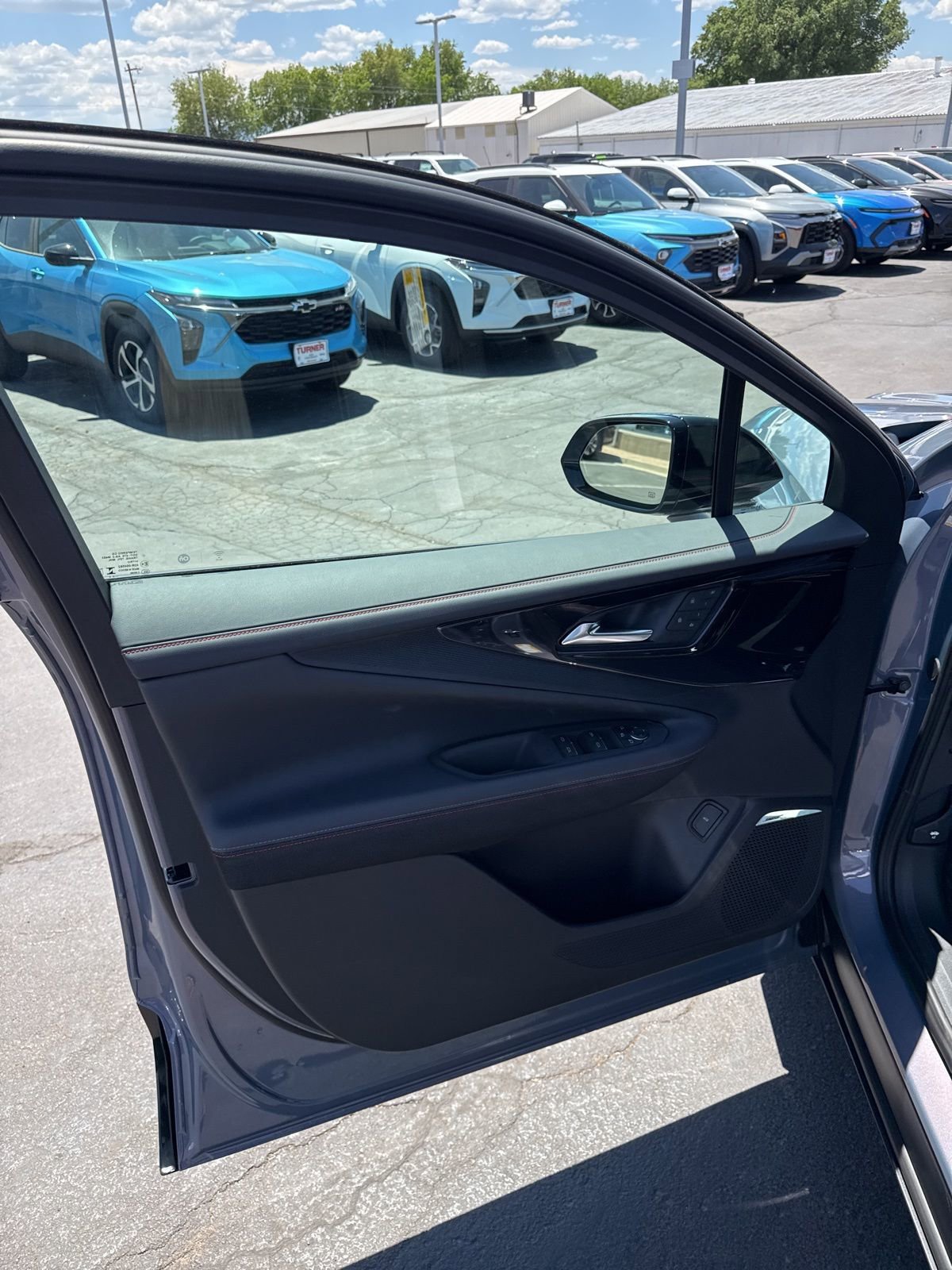 2025 Chevrolet Blazer EV RS - Photo 15