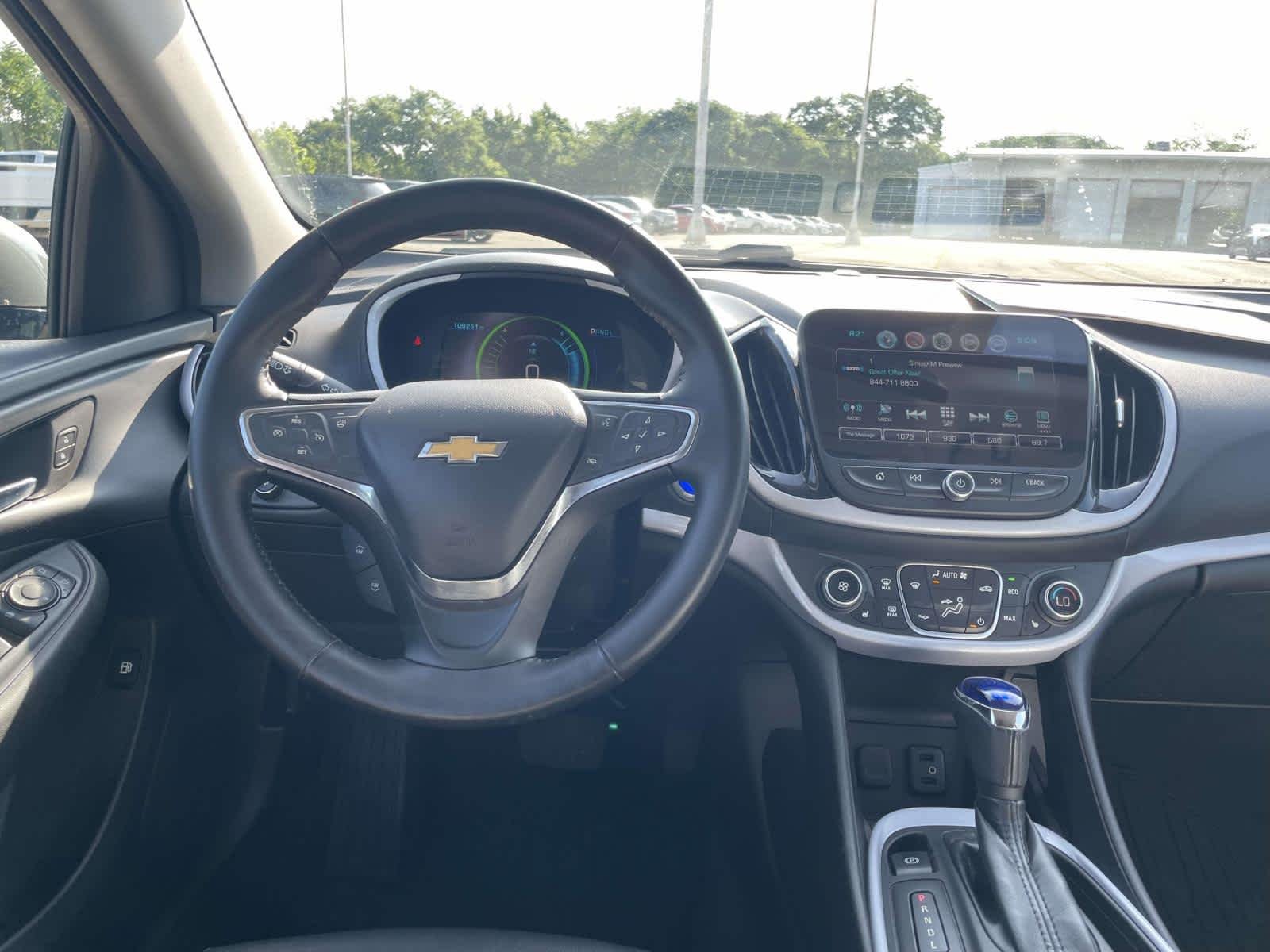 Used 2017 Heather Gray Metallic Chevrolet LT image 23