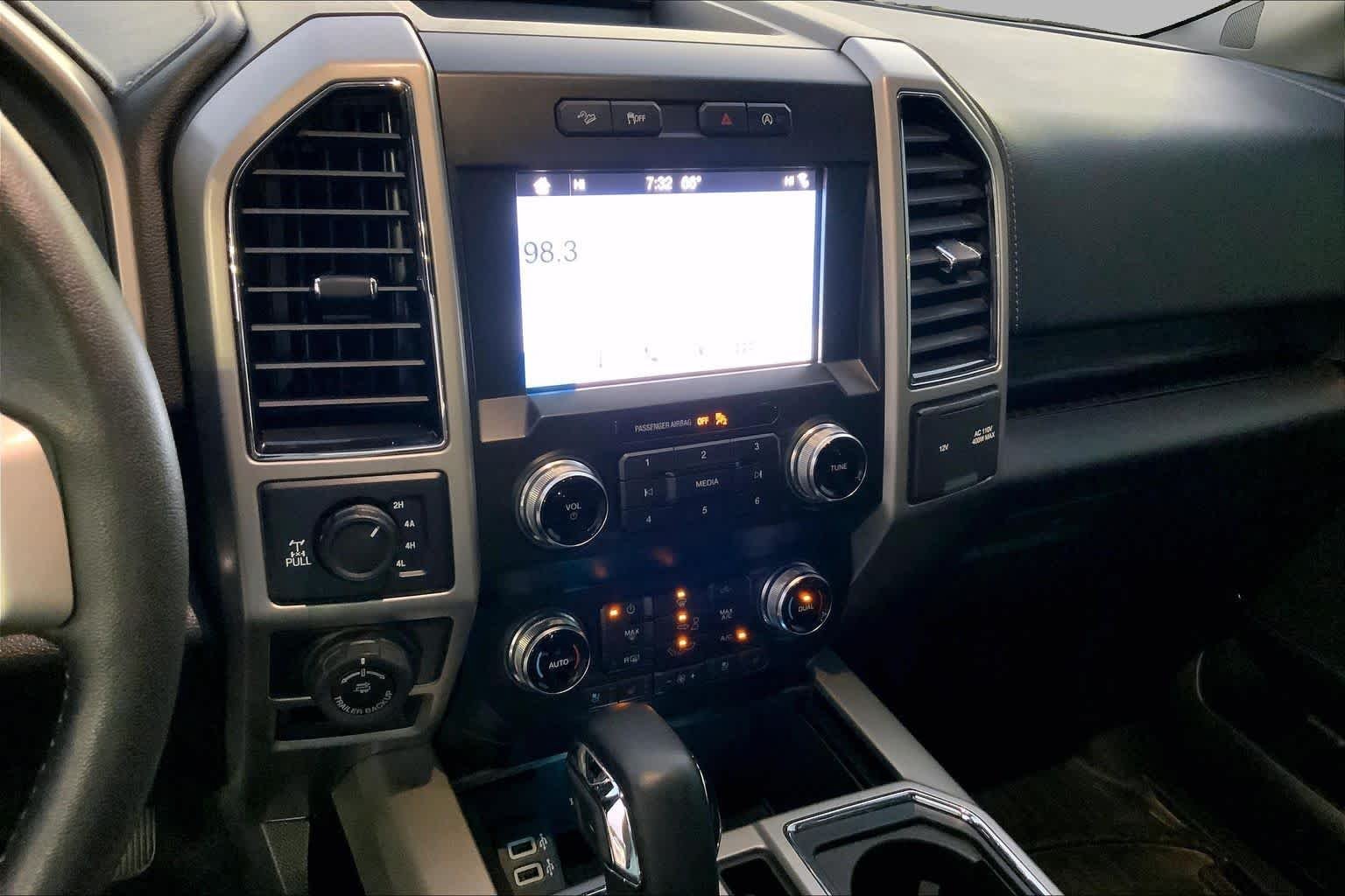 Used 2019 Oxford White Ford LARIAT image 5