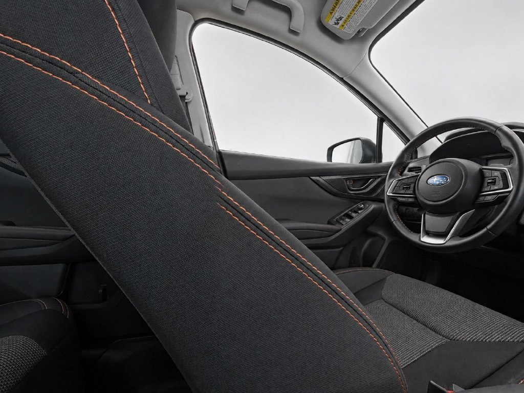 Used 2020 Crystal Black Silica Subaru Premium image 20