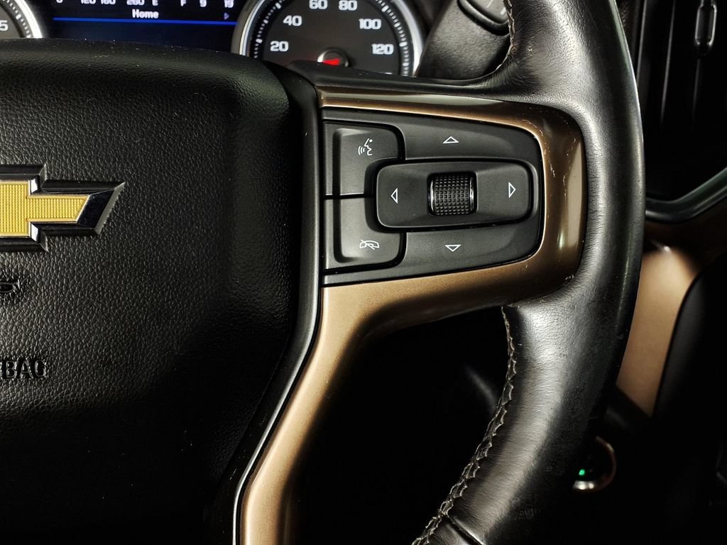 Used 2019 IRIDESCENT PEARL TRICOAT Chevrolet High Country image 20