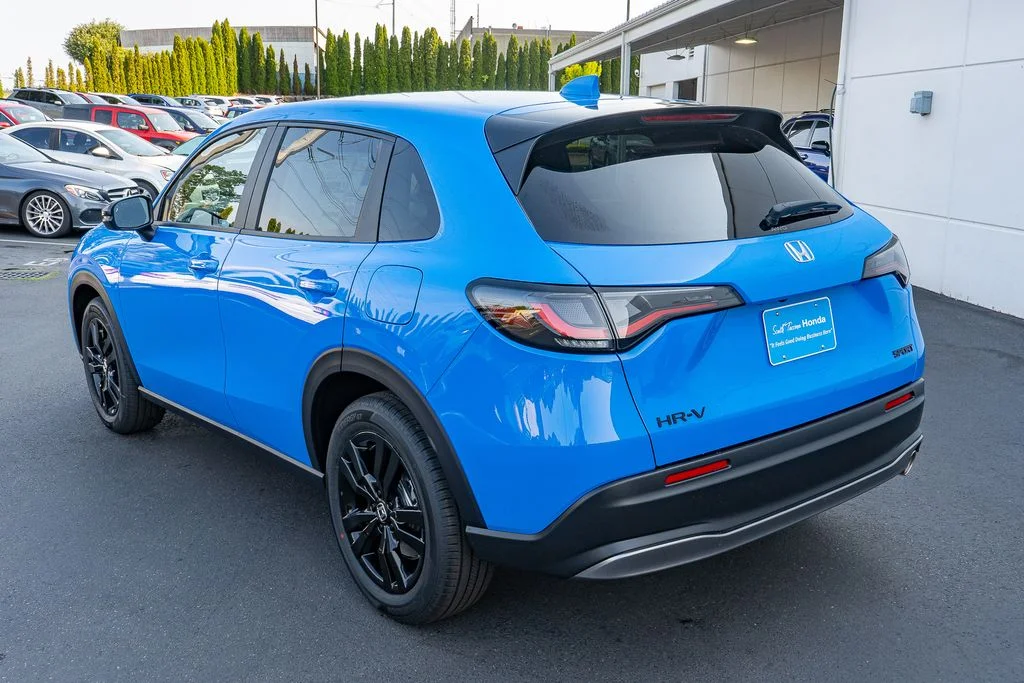 2027 Honda HR-V Sport - Photo 8