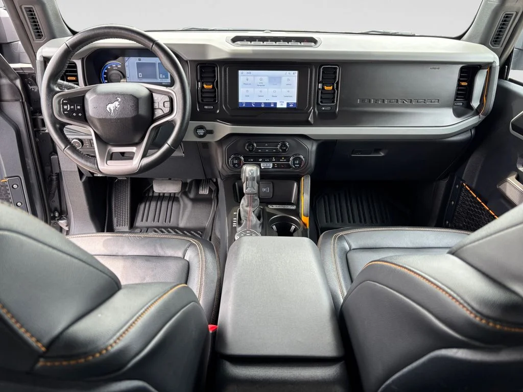 Used 2023 Gray Ford Badlands image 14