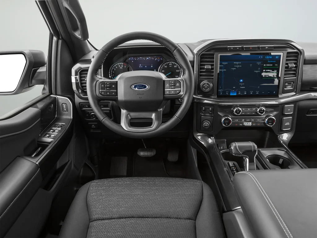 Used 2022 White Ford XLT image 43