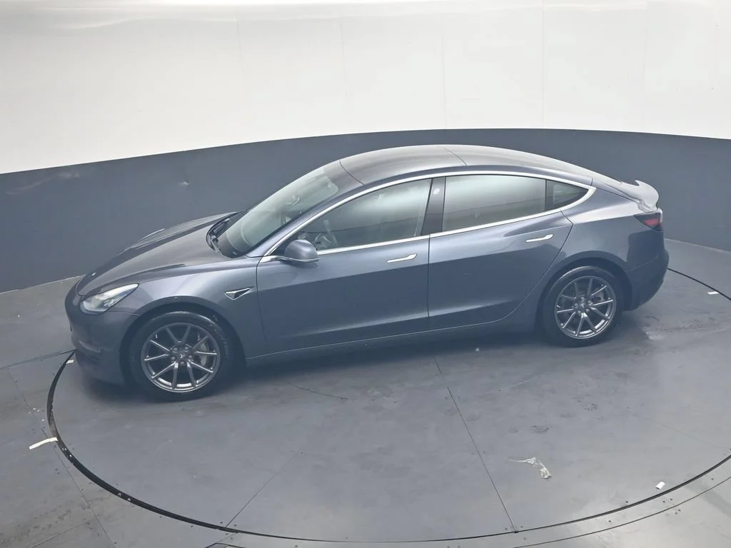 Used 2020 Midnight Silver Metallic Tesla Long Range image 24