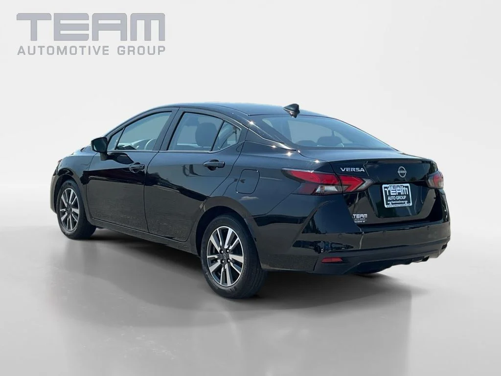 Used 2025 Black Nissan 1.6 SV image 5