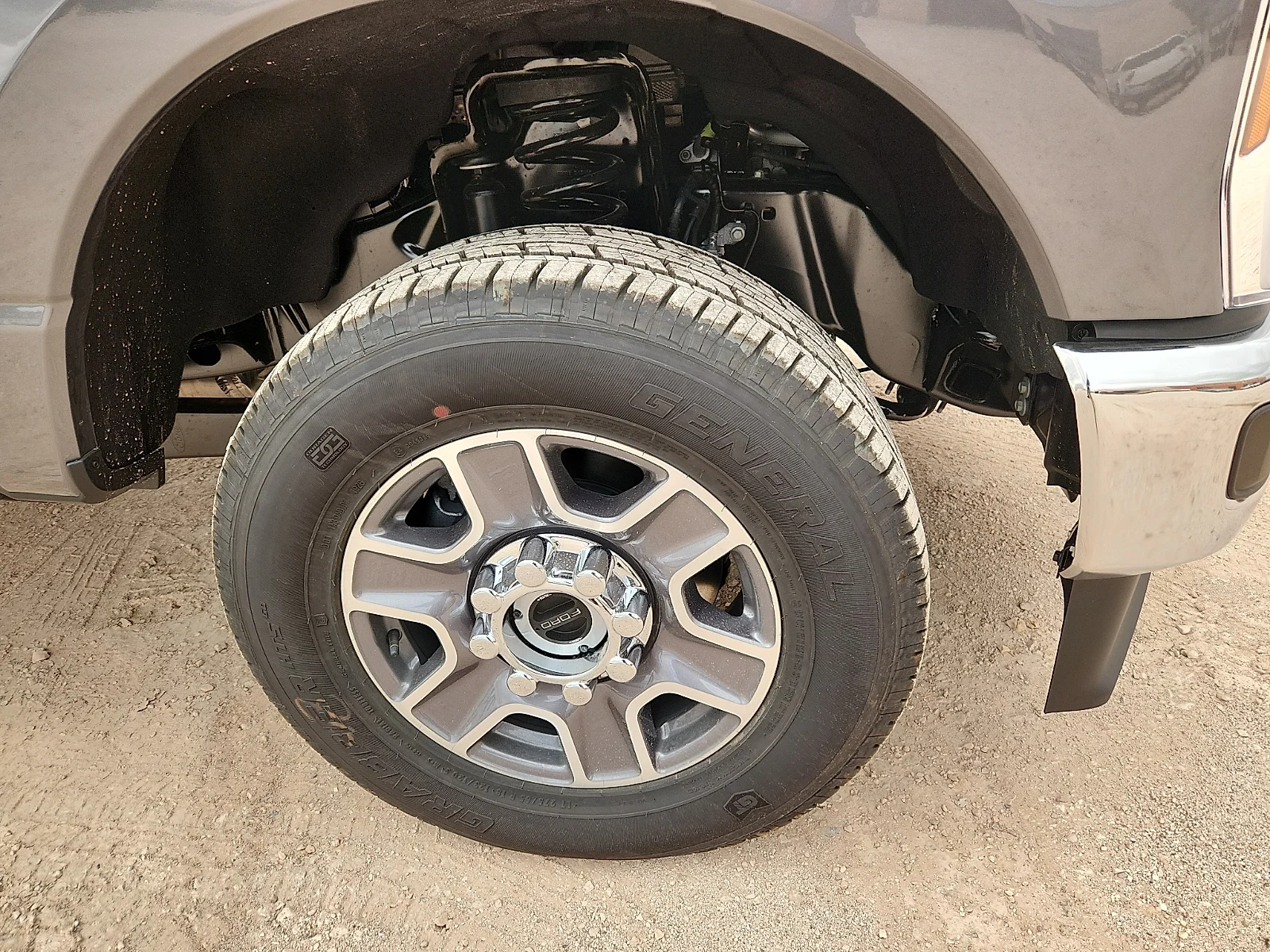 New 2026 Carbonized Gray Metallic Ford F-250® Lariat® image 9