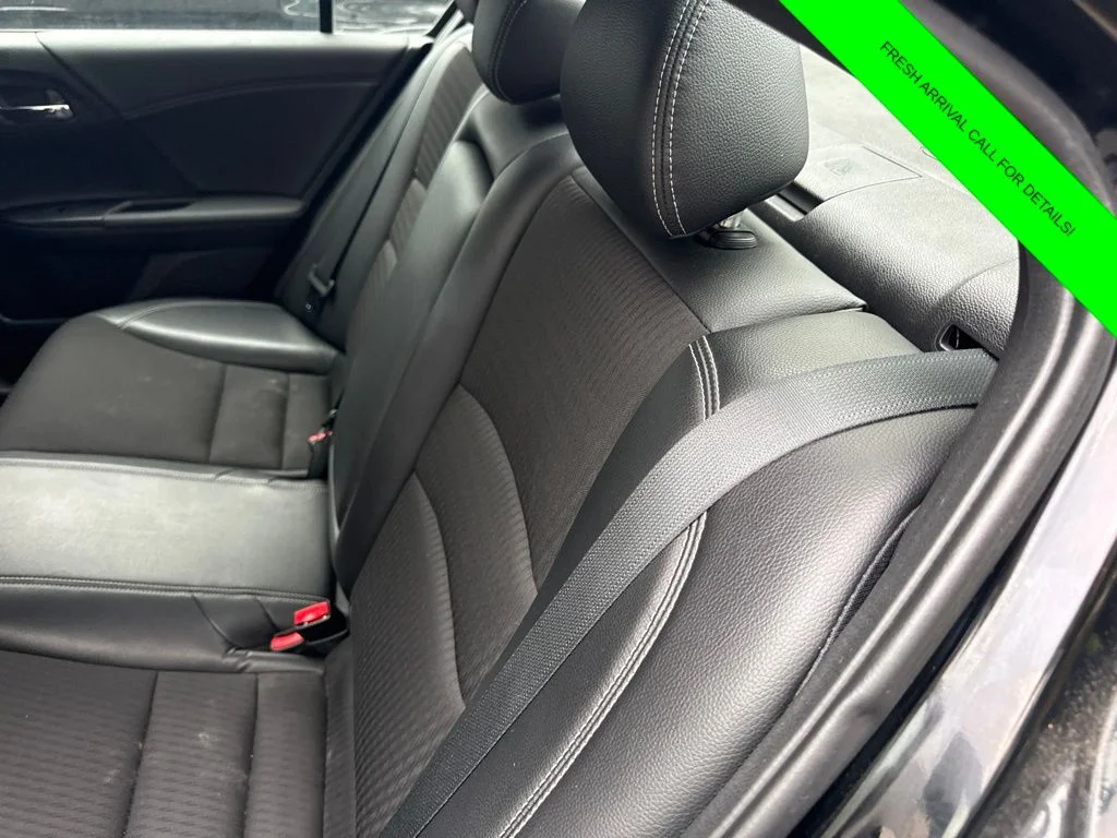 Used 2017  Honda Sport image 11