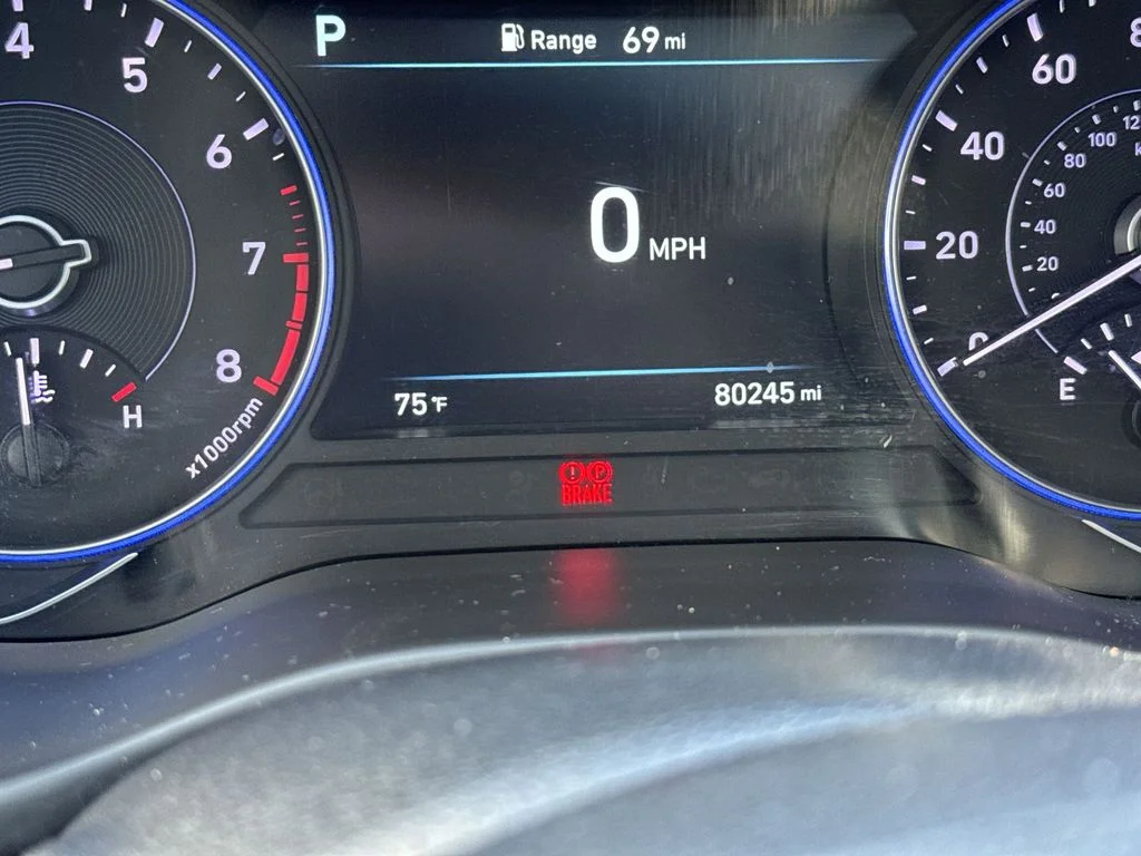 Used 2020 Silver Hyundai SEL image 49