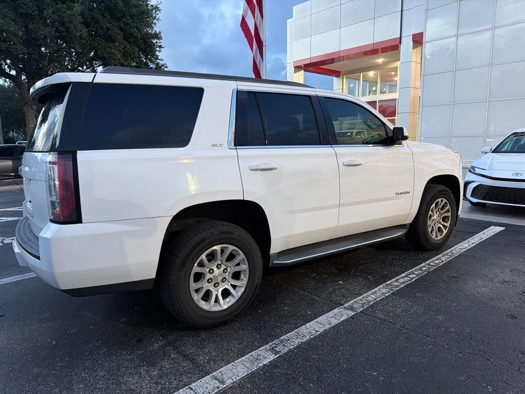 Used 2019 White GMC SLT image 2