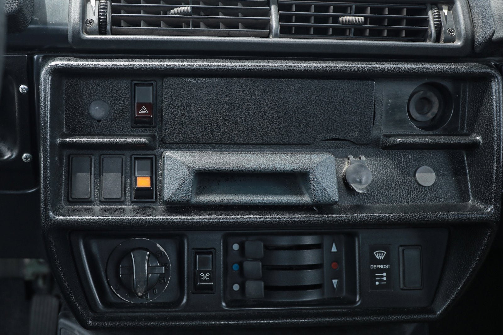 Used 1994 Green Mercedes-Benz  image 19