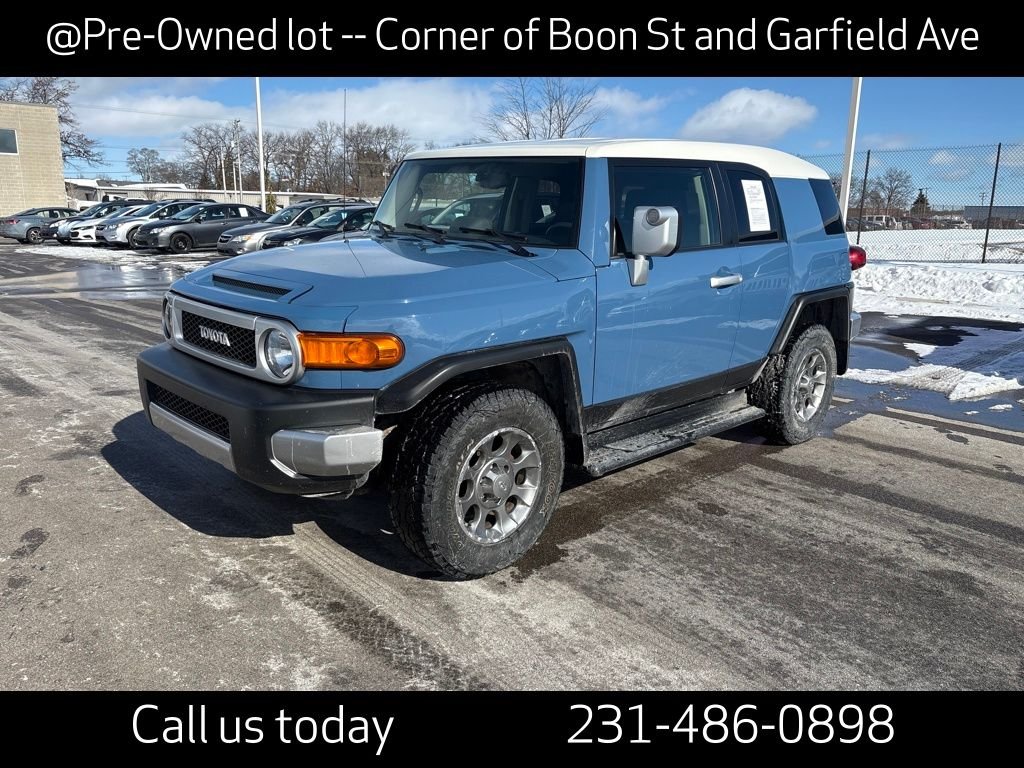 2013 Toyota FJ Cruiser Base