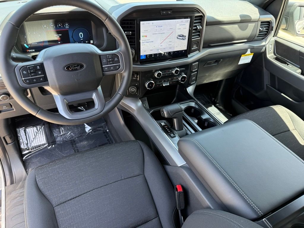 New 2026 Avalanche Ford XLT image 8