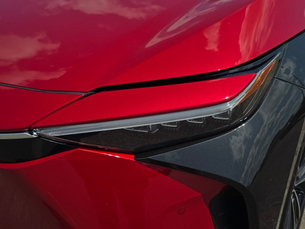 Used 2024 Red Toyota Limited image 14