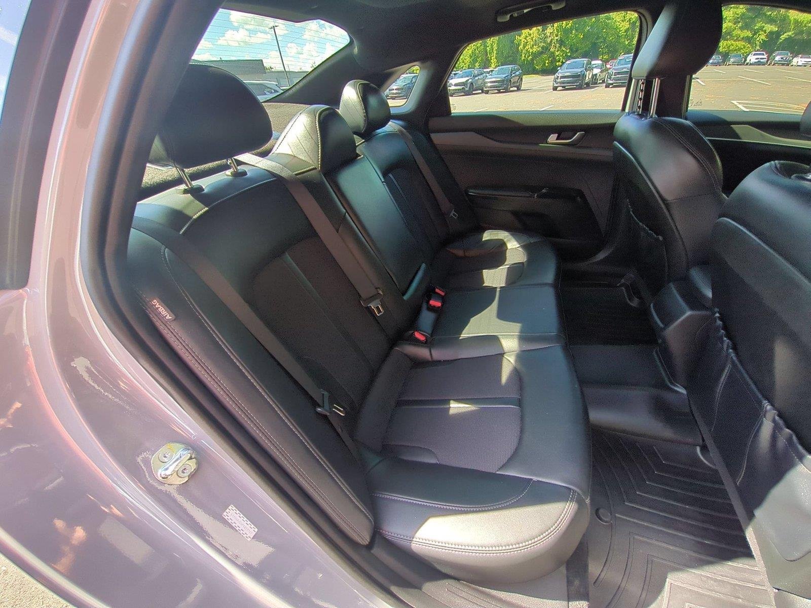 Used 2023 Wolf Gray Kia GT-Line image 35