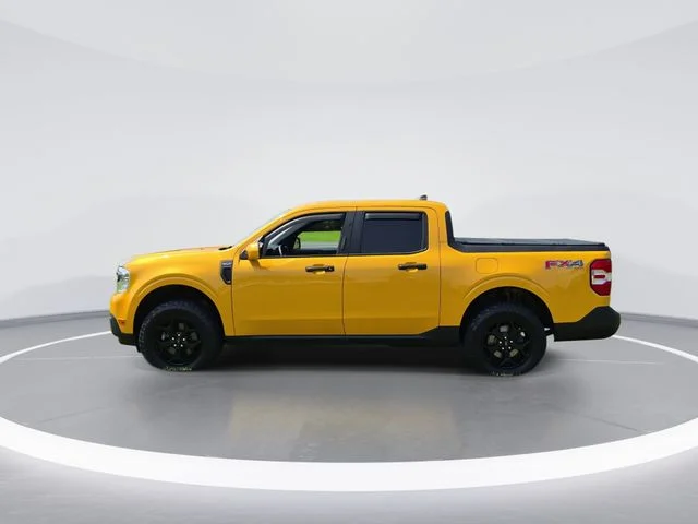 Used 2023 Orange Ford XLT image 5