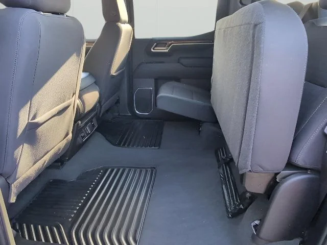 Used 2022 Black Chevrolet LT image 36