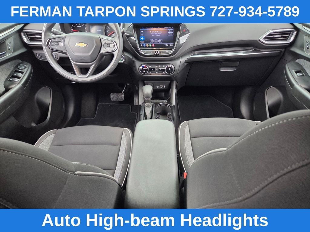 Used 2022 White Chevrolet LT image 18