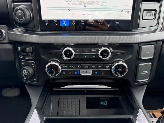 New 2026 Argon Blue Metallic Ford F-250® Platinum® image 35