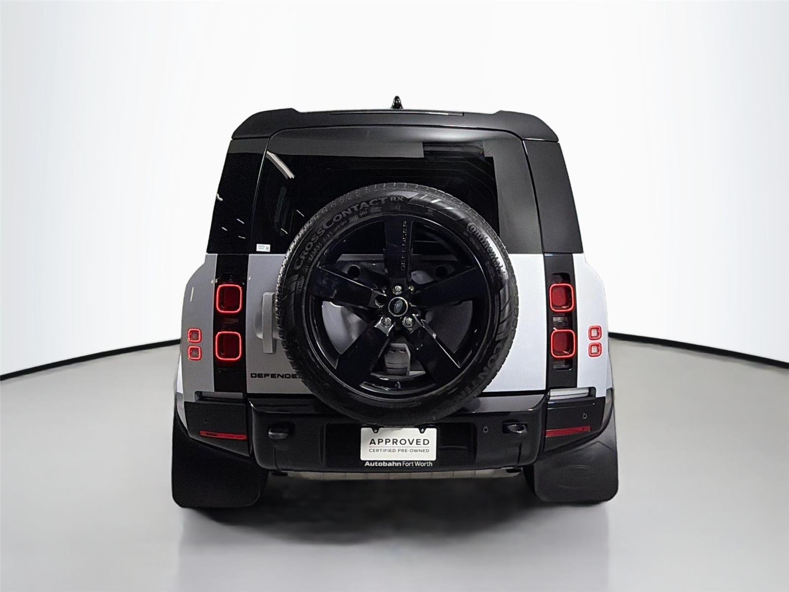 Used 2024 Hakuba Silver Land Rover X-Dynamic SE image 6