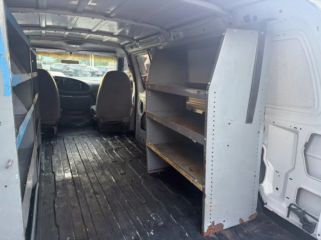 Used 1997 White Ford  image 15