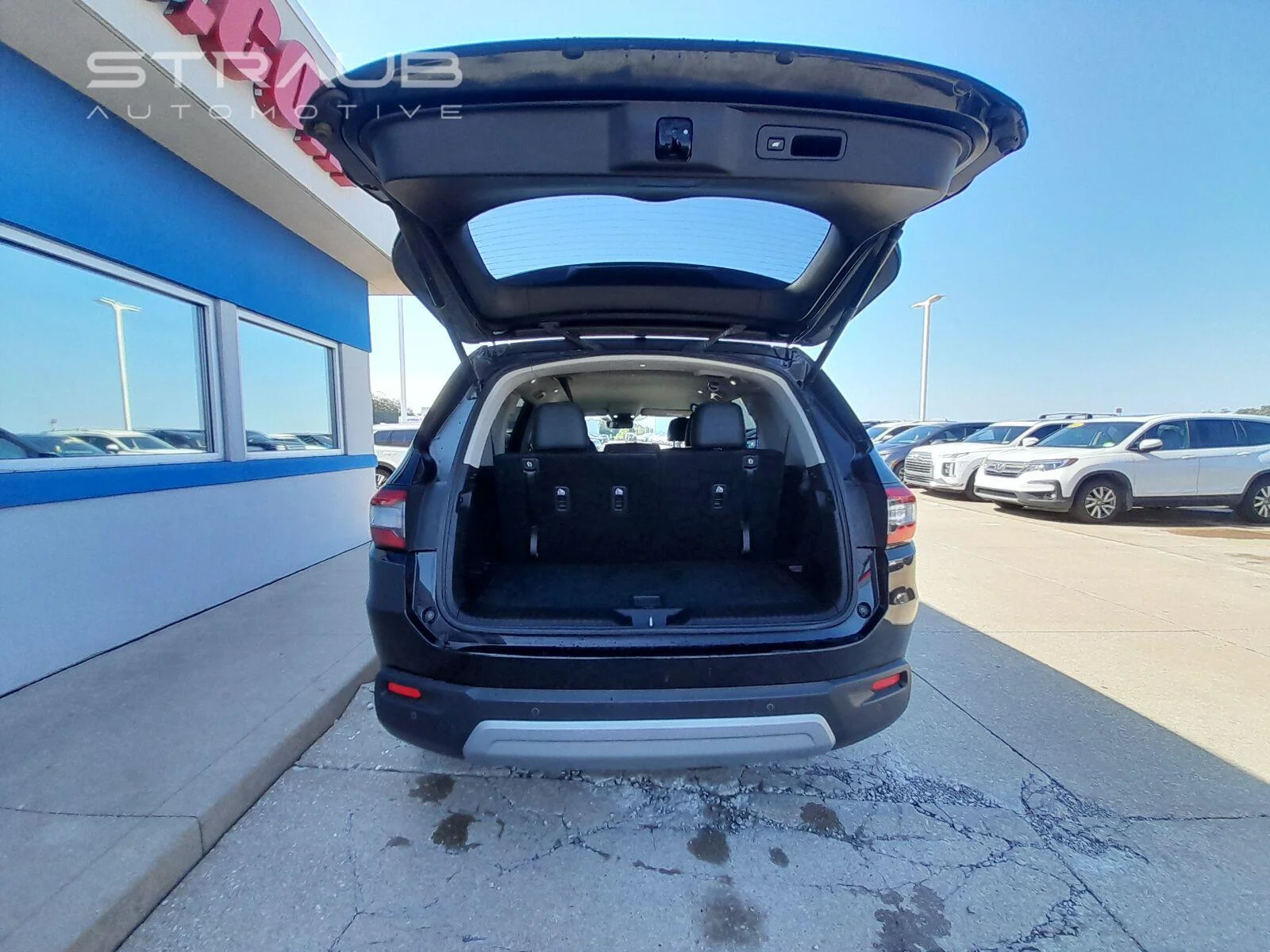 Used 2025 Crystal Black Pearl Honda EX-L image 62