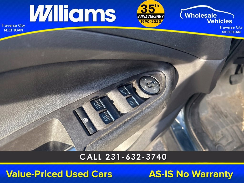 Used 2019  Ford SE image 27