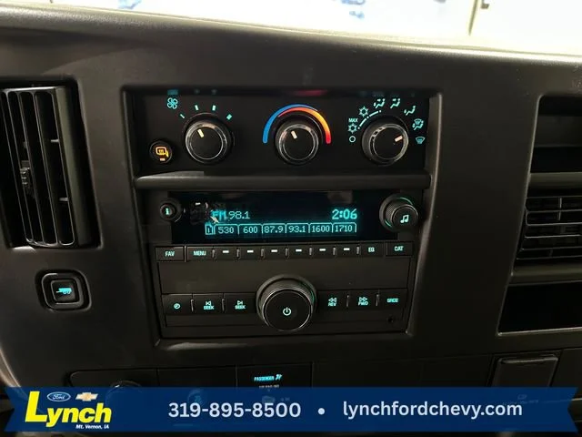 2026 Chevrolet Express Cargo Work Van - Photo 10