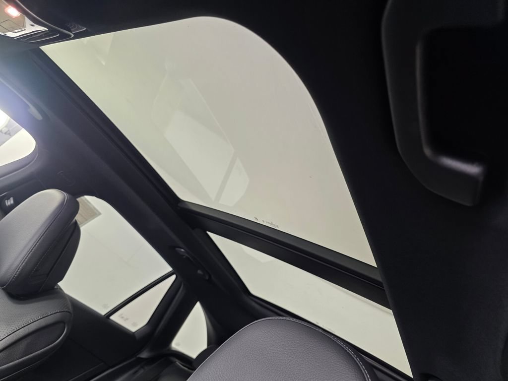 New 2026 Black Mercedes-Benz GLC 300 image 26