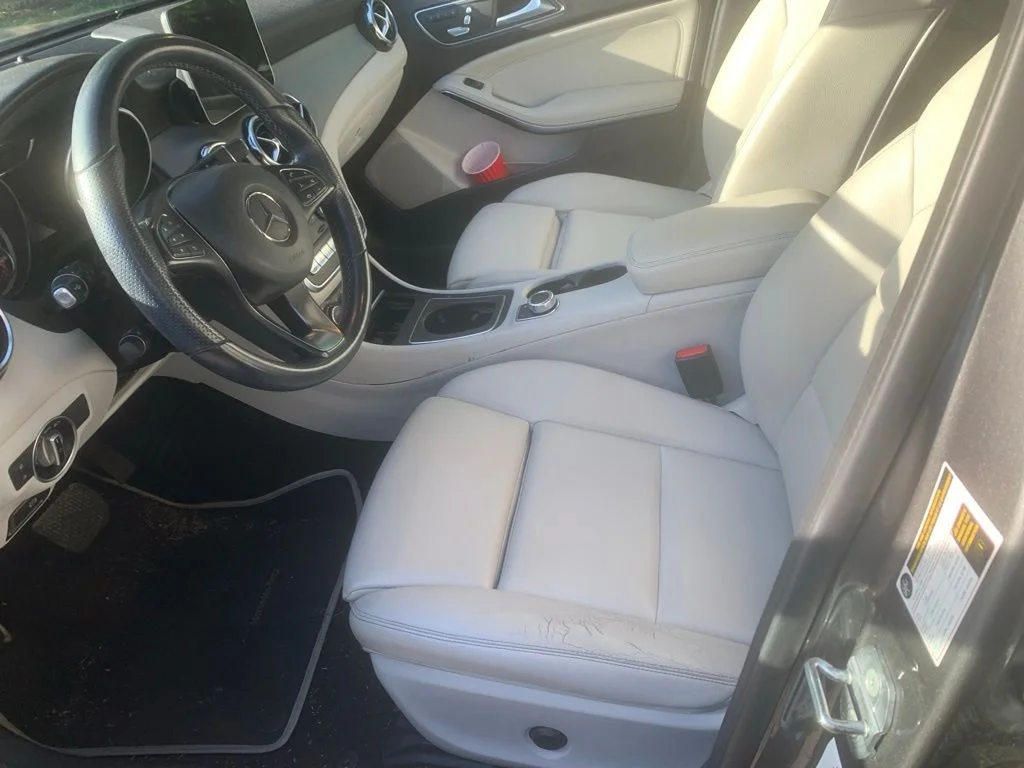 Used 2020 Gray Mercedes-Benz GLA 250 image 3