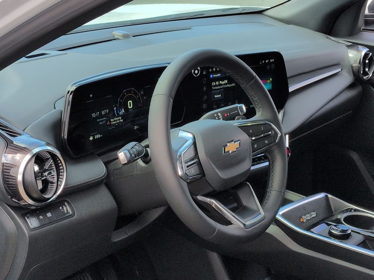 2026 Chevrolet Equinox LT - Photo 10