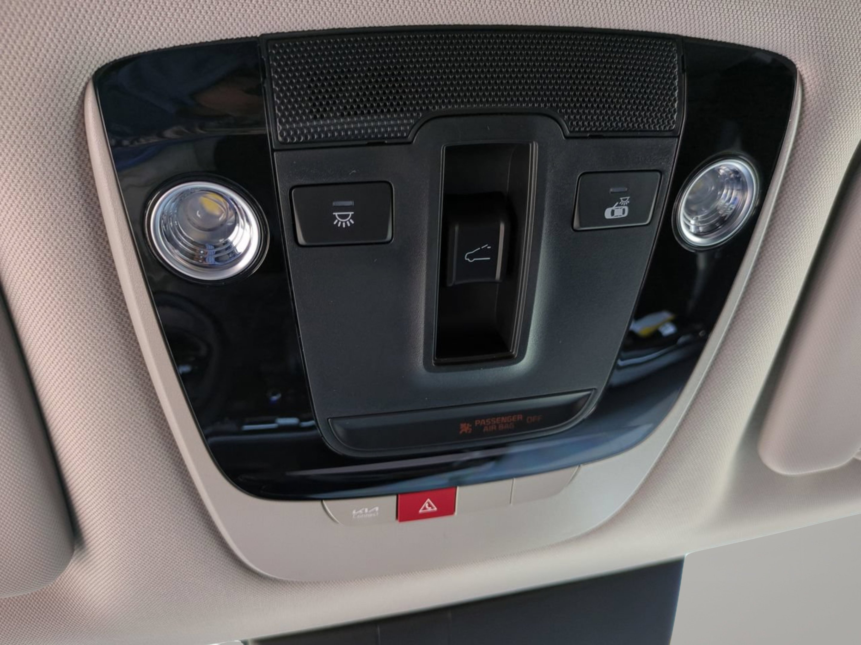 New 2026 Glacial White Pearl Kia EX image 25
