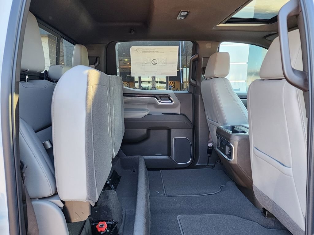 2026 GMC Sierra 1500 SLT - Photo 46