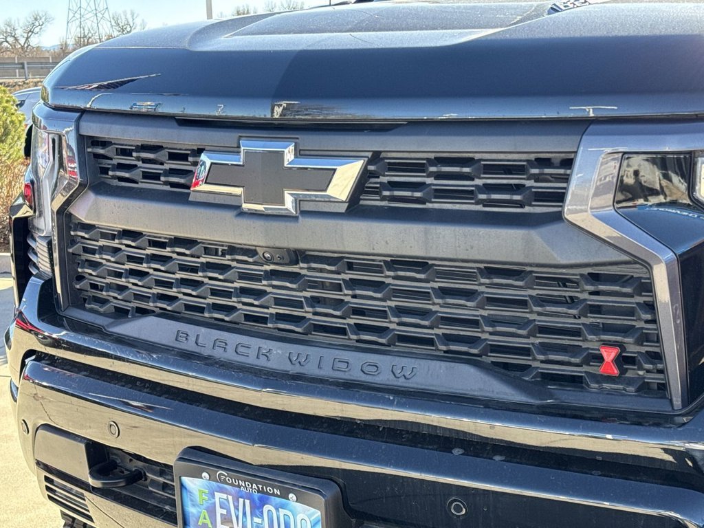 Used 2025 Black Chevrolet RST image 33