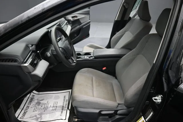Used 2025  Toyota LE image 12