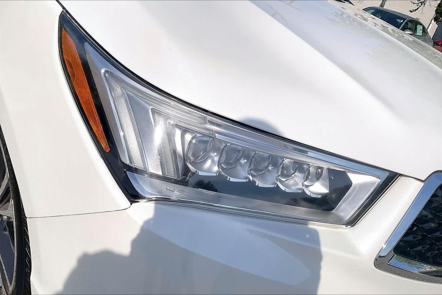 Used 2020 Platinum White Pearl Acura  image 26