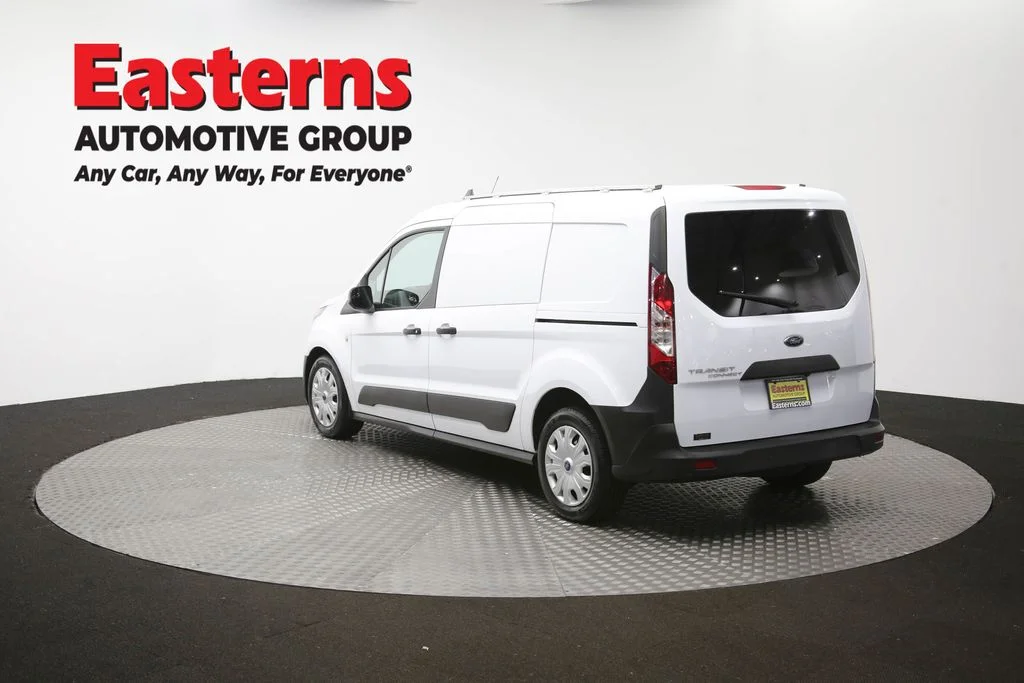 Used 2019 White Ford XL image 63