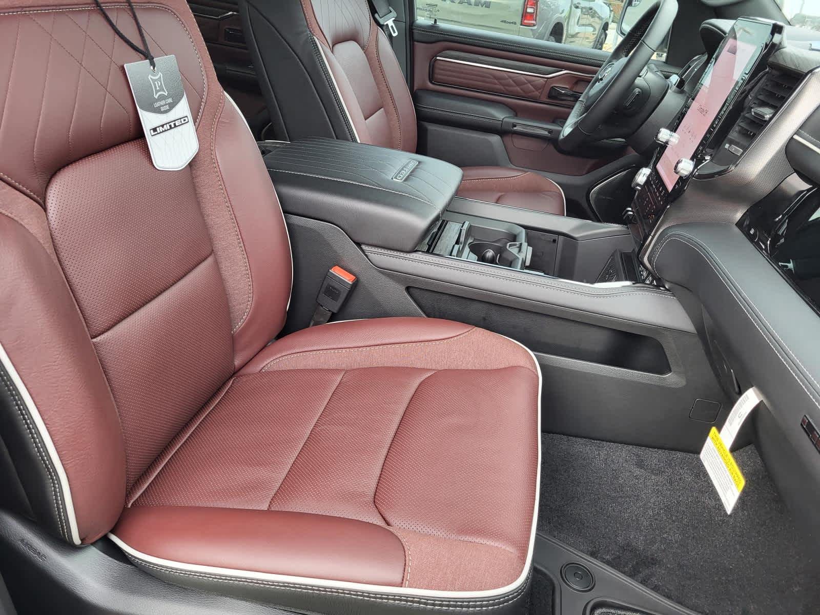 2026 RAM 1500 Limited - Photo 10