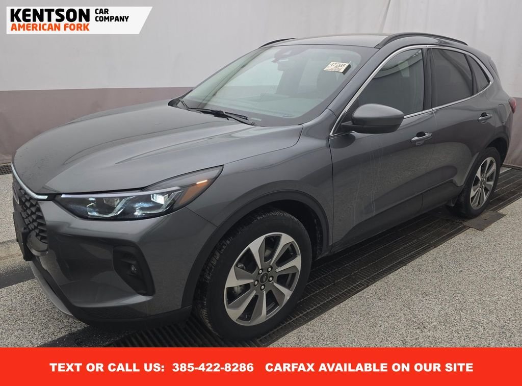 2025 Ford Escape Platinum