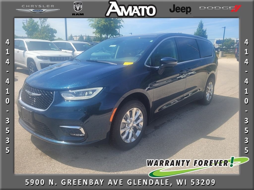 Used 2023 Blue Chrysler Touring L image 1