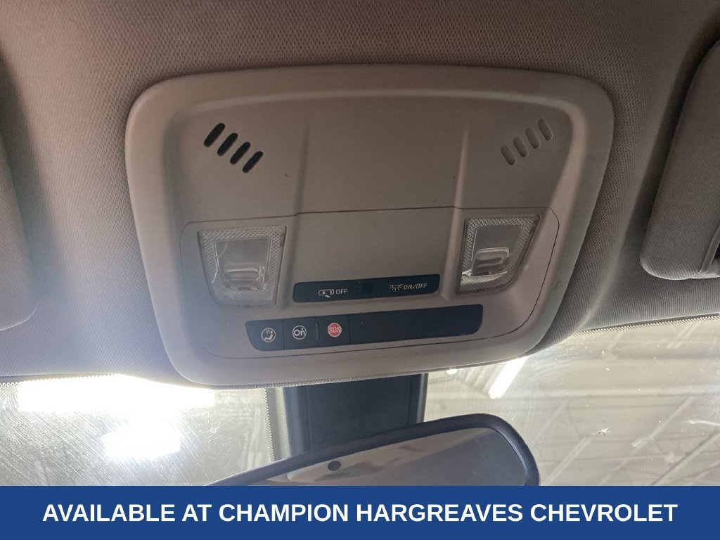 Used 2016 SILVER ICE METALLIC Chevrolet LT image 25