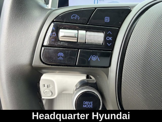 Used 2024 Silver Hyundai SEL image 24